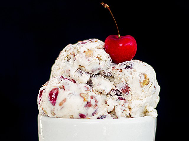 cherry-pecan-ice-cream_crop.png