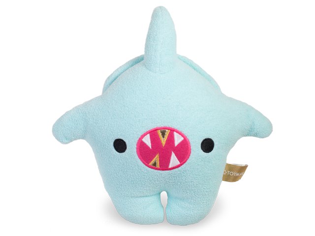 Snuggly shark.png