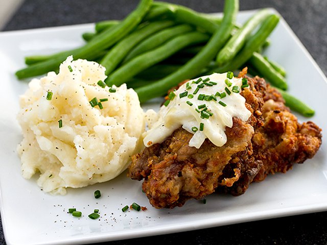 Recipe0318-Ala chickfriedsteak 4535 by Gina Moore2.png