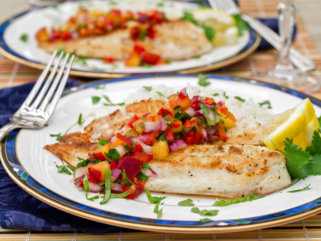 Recipe-0818-Tilapia with peach salsa-7687 by Gina Moore.png