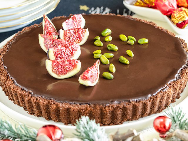 Recipe-Dec21-Chocolate Fig Tart (2) by GweΓòáu╠ênaeΓòáe╠él Le Vot.jpg